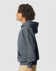 Gildan Youth Softstyle® Midweight Hooded Sweatshirt SF500B