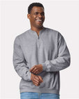 Gildan Unisex Softstyle® Midweight 1/4 Zip Sweatshirt SF008