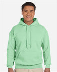 Gildan Unisex Heavy Blend™ Hooded Sweatshirt 18500