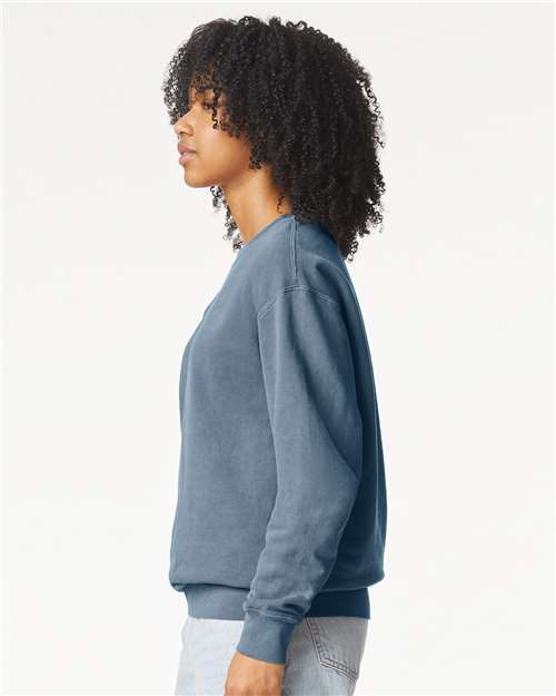 Comfort Colors Unisex Garment-Dyed Lightweight Crewneck Sweatshirt 1466