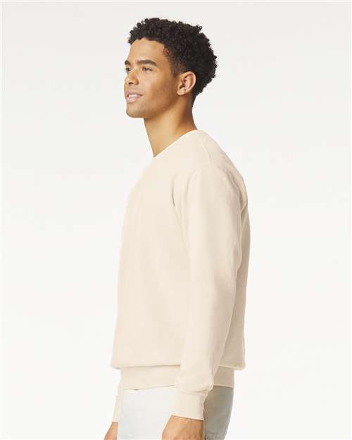 Comfort Colors Unisex Garment-Dyed Lightweight Crewneck Sweatshirt 1466