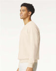 Comfort Colors Unisex Garment-Dyed Lightweight Crewneck Sweatshirt 1466