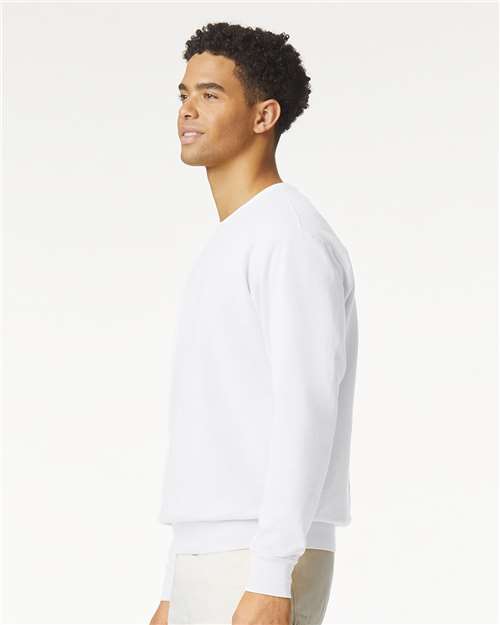 Comfort Colors Unisex Garment-Dyed Lightweight Crewneck Sweatshirt 1466