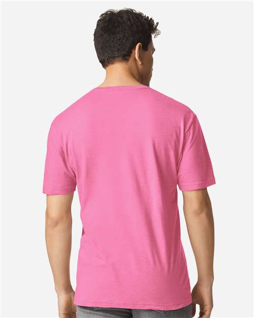 Gildan Unisex Light Cotton T-Shirt 3000