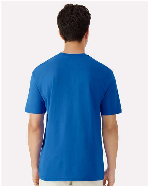 Gildan Unisex Light Cotton T-Shirt 3000