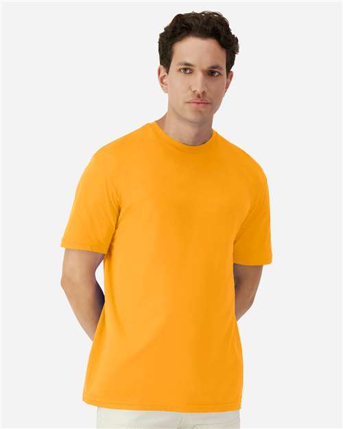 Gildan Unisex Light Cotton T-Shirt 3000