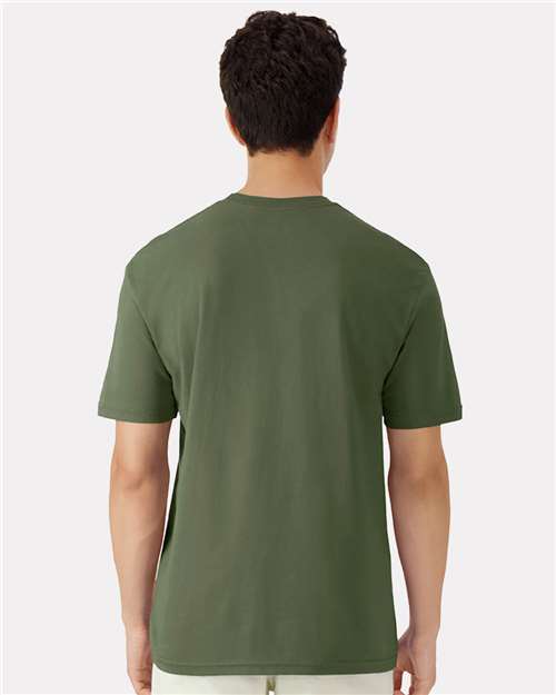 Gildan Unisex Light Cotton T-Shirt 3000
