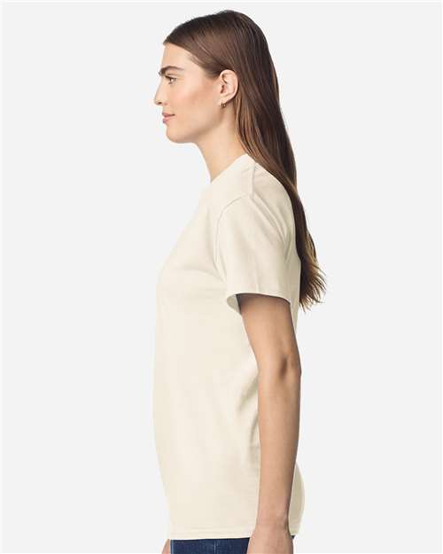 Gildan Unisex Light Cotton T-Shirt 3000