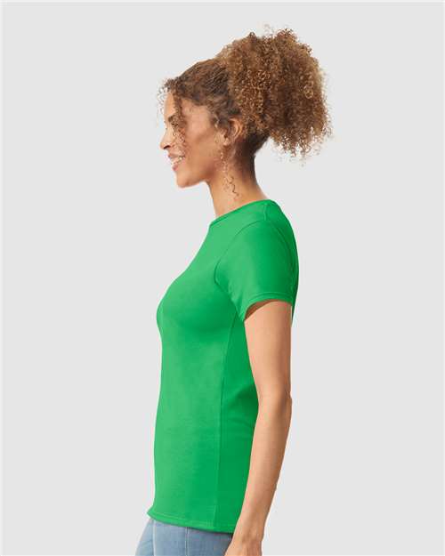 Gildan Women's Softstyle® T-Shirt 64000L