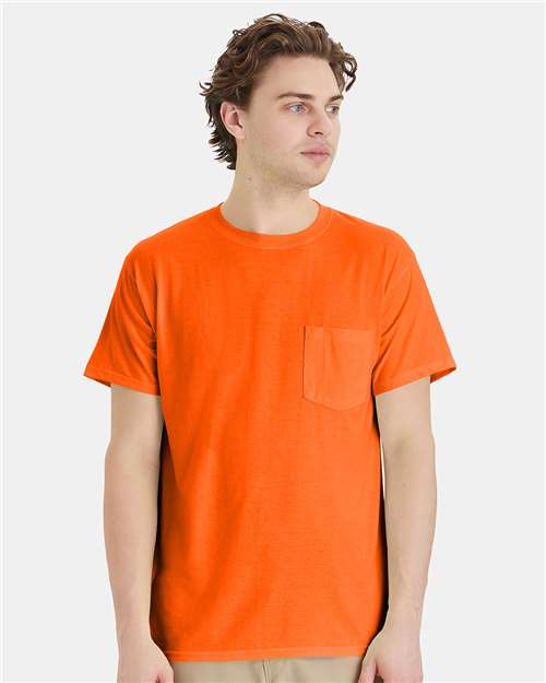 Hanes Unisex Workwear Pocket T-Shirt W110