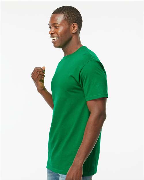 M&amp;O Men's Gold Soft Touch T-Shirt 4800