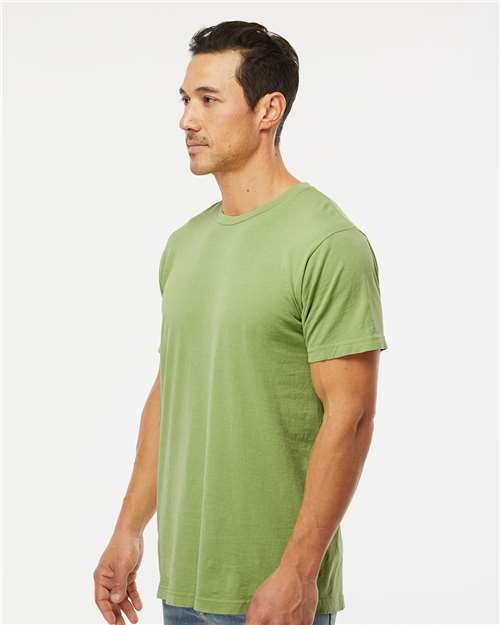 M&amp;O Unisex Vintage Garment-Dyed T-Shirt 6500M