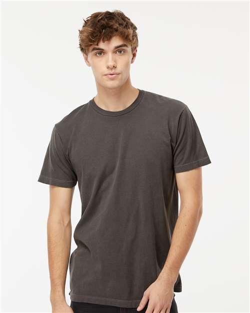 M&amp;O Unisex Vintage Garment-Dyed T-Shirt 6500M